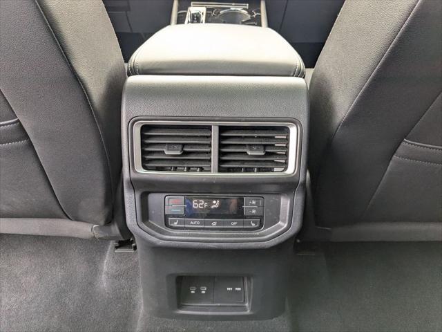 2026 Volkswagen Atlas SEL Premium R-Line