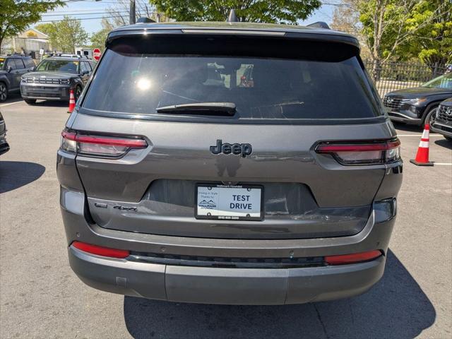 2021 Jeep Grand Cherokee Altitude 4x4