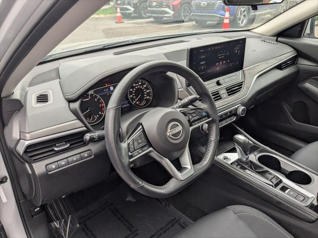 2024 Nissan Altima SV FWD