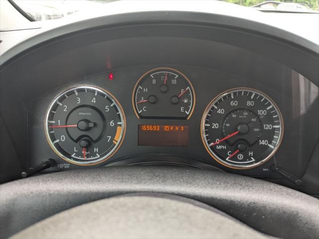 2010 Nissan Titan LE