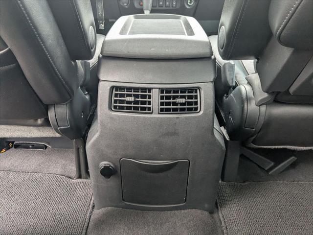 2010 Nissan Titan LE