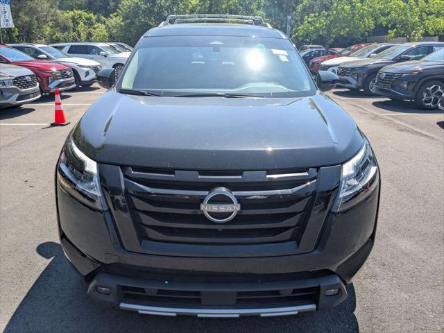2023 Nissan Pathfinder SL 4WD