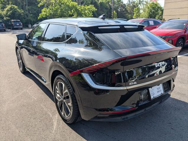 2022 Kia EV6 Wind