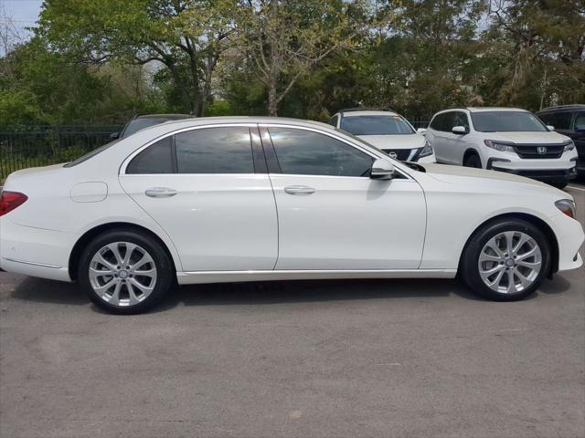 2017 Mercedes-Benz E-CLASS E 300 E 300