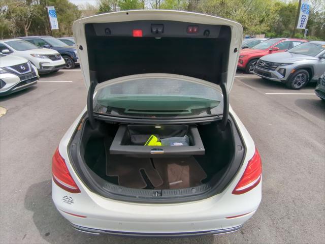 2017 Mercedes-Benz E-CLASS E 300 E 300