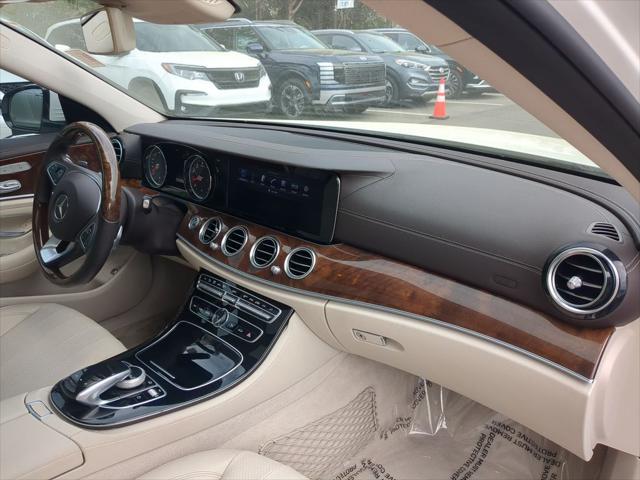 2017 Mercedes-Benz E-CLASS E 300 E 300