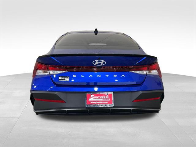 2025 Hyundai Elantra SEL Sport