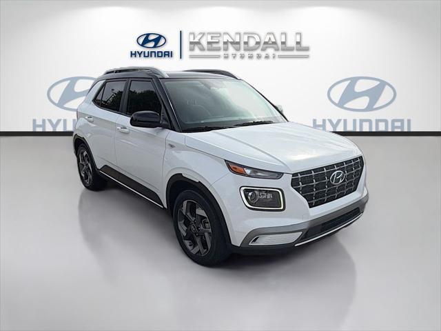 2023 Hyundai Venue Limited for sale in MIAMI, FL