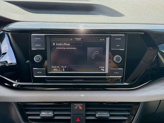 2022 Volkswagen Taos 1.5T S