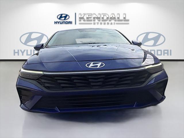 2024 Hyundai Elantra SE