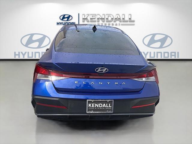 2024 Hyundai Elantra SE