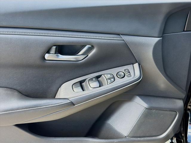 2023 Nissan Sentra SV Xtronic CVT