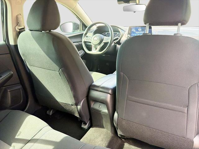 2023 Nissan Sentra SV Xtronic CVT