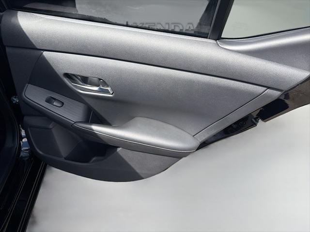 2023 Nissan Sentra SV Xtronic CVT
