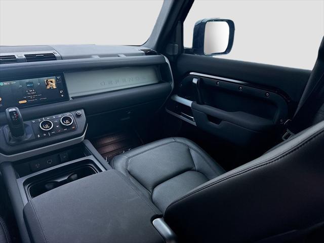 2023 Land Rover Defender 110 S