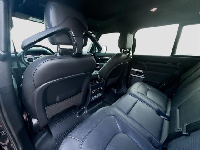 2023 Land Rover Defender 110 S