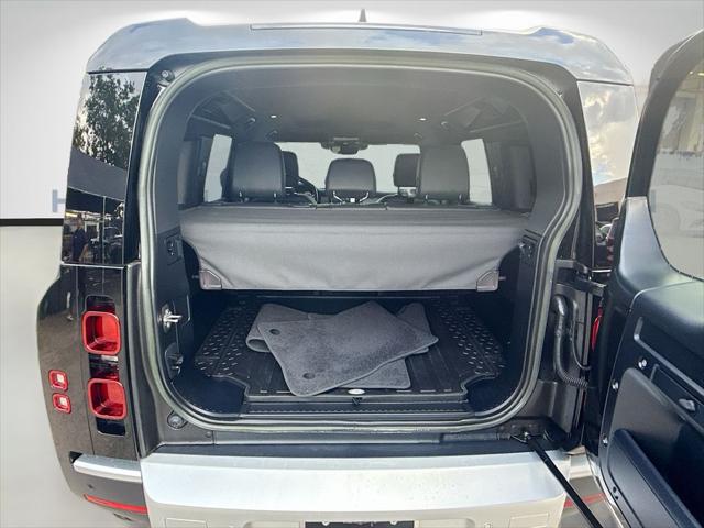 2023 Land Rover Defender 110 S