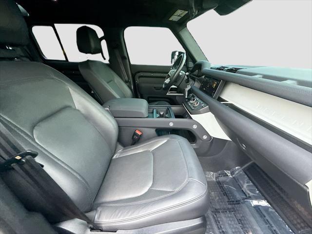 2023 Land Rover Defender 110 S