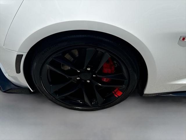 2023 Chevrolet Camaro RWD Coupe 1SS