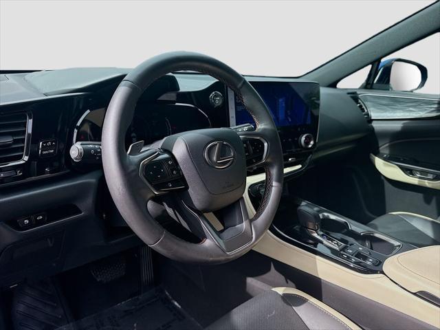 2023 Lexus NX 350h Premium