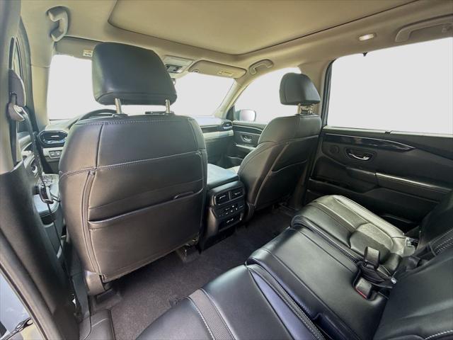 2023 Honda Pilot 2WD Touring