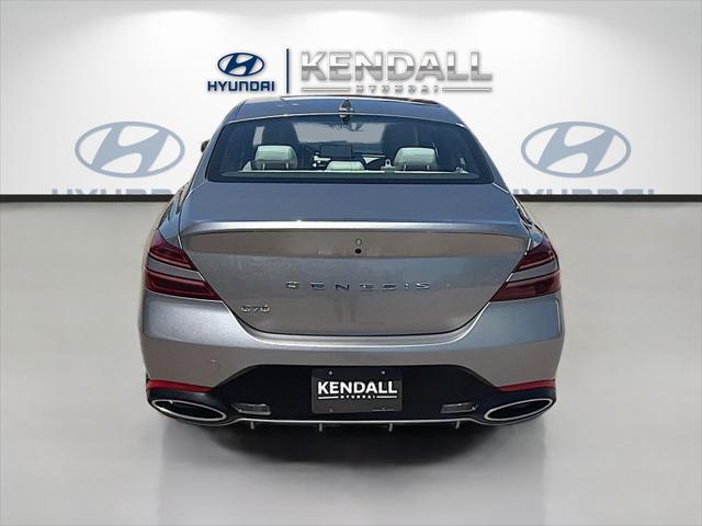 2025 Genesis G70 2.5T RWD