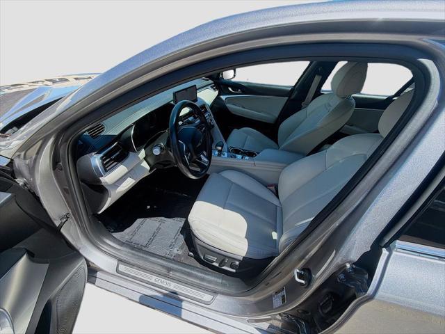 2025 Genesis G70 2.5T RWD
