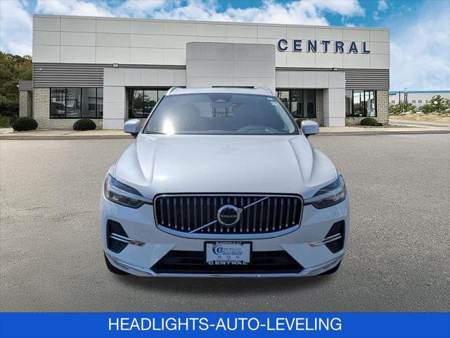 2022 Volvo XC60 B5 Inscription