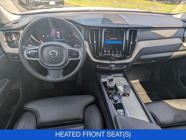 2022 Volvo XC60 B5 Inscription