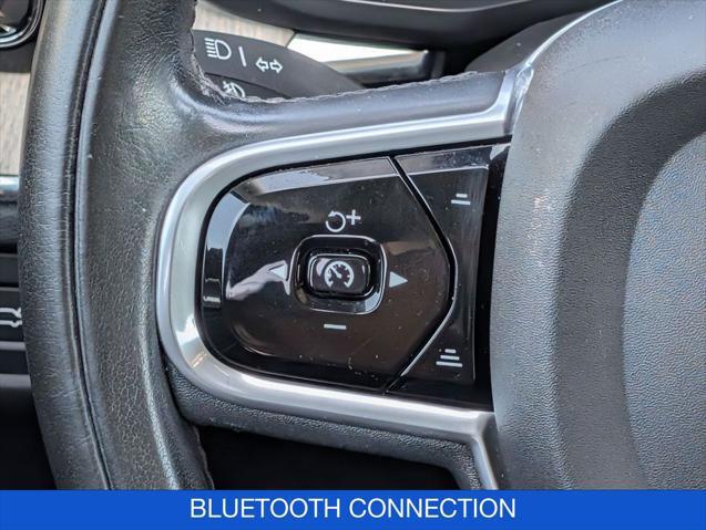 2022 Volvo XC60 B5 Inscription