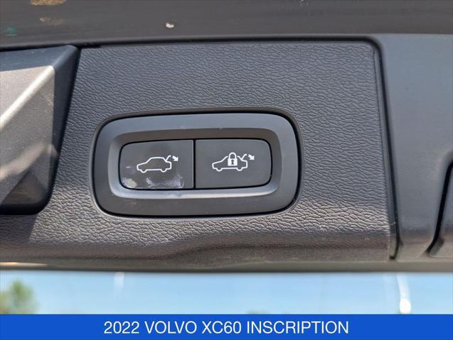 2022 Volvo XC60 B5 Inscription