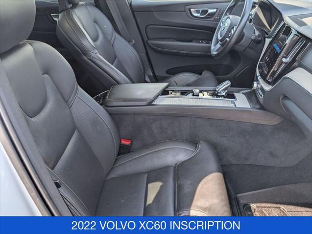 2022 Volvo XC60 B5 Inscription