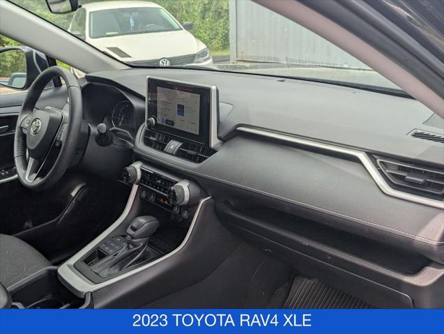 2023 Toyota RAV4 XLE