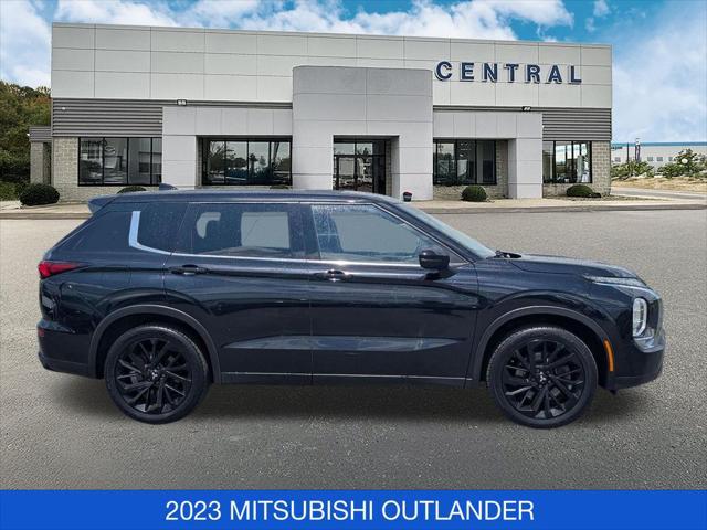 2023 Mitsubishi Outlander SE Black Edition S-AWC