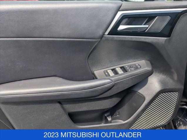 2023 Mitsubishi Outlander SE Black Edition S-AWC