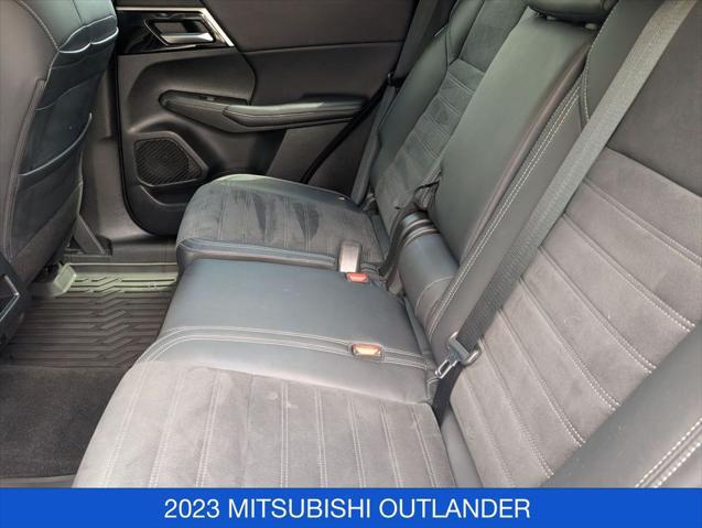 2023 Mitsubishi Outlander SE Black Edition S-AWC