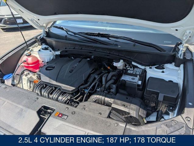 2023 Hyundai Tucson SE