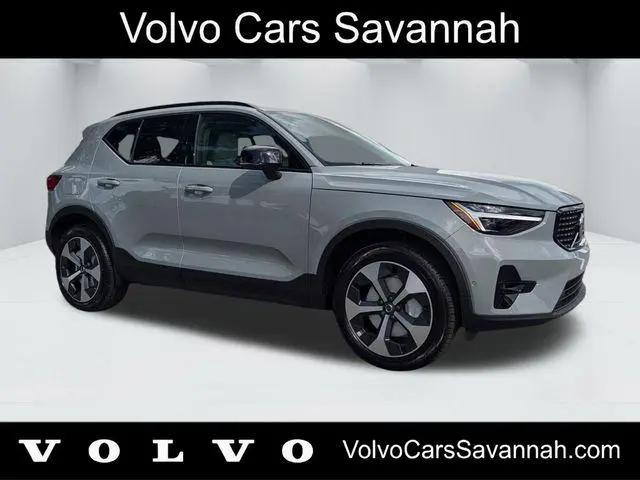 2025 Volvo XC40 B5 Plus Dark Theme for sale in Savannah, GA