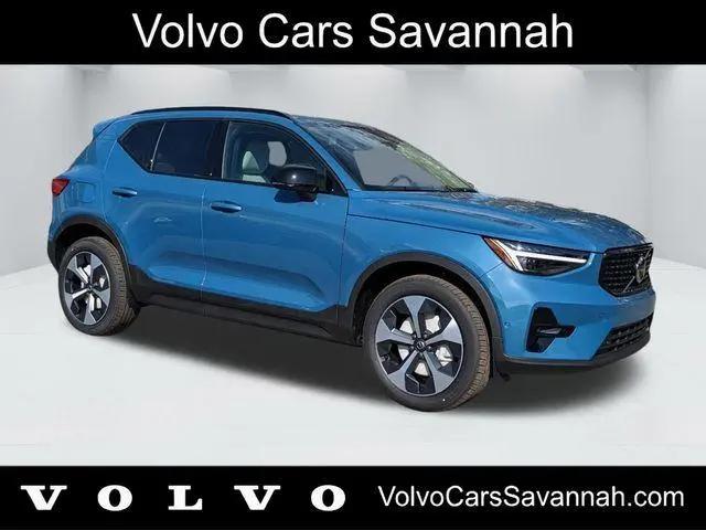 2025 Volvo XC40 B5 Plus Dark Theme for sale in Savannah, GA