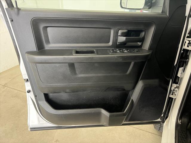 2018 Ram 3500 Tradesman Crew Cab 4x4 6'4" Box
