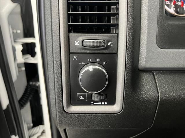 2018 Ram 3500 Tradesman Crew Cab 4x4 6'4" Box