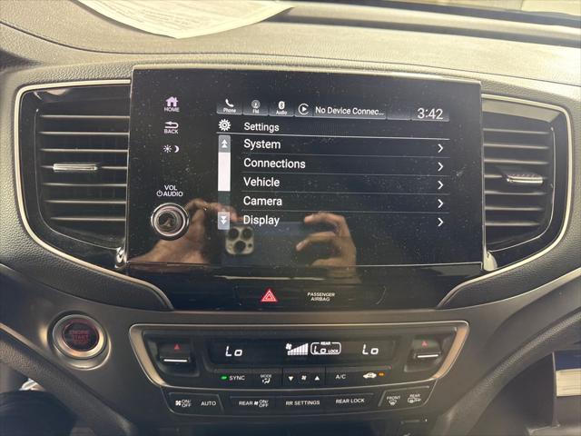 2022 Honda Pilot 2WD Sport