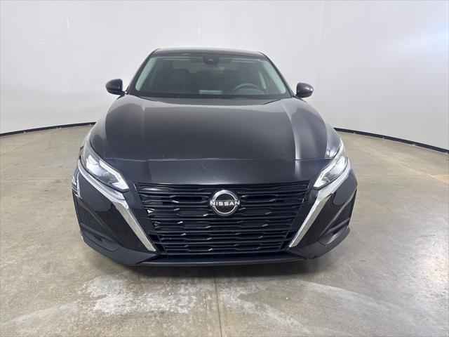 2023 Nissan Altima SV FWD