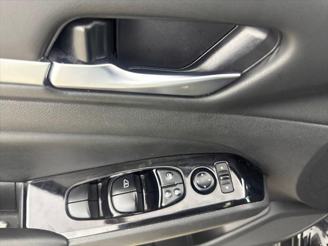 2023 Nissan Altima SV FWD