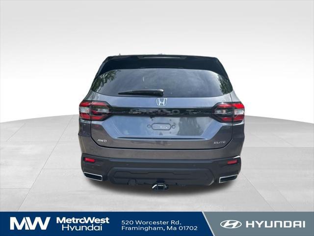 2025 Honda Pilot Elite