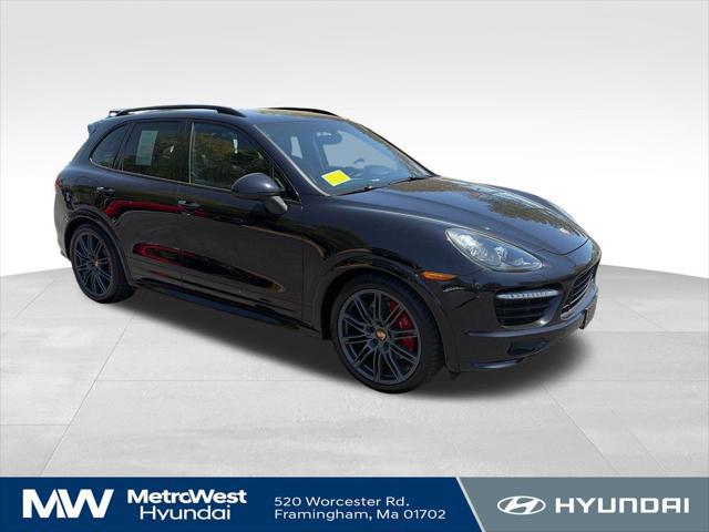 2013 Porsche Cayenne GTS