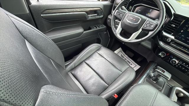 2023 GMC Sierra 1500 4WD Crew Cab Short Box SLT