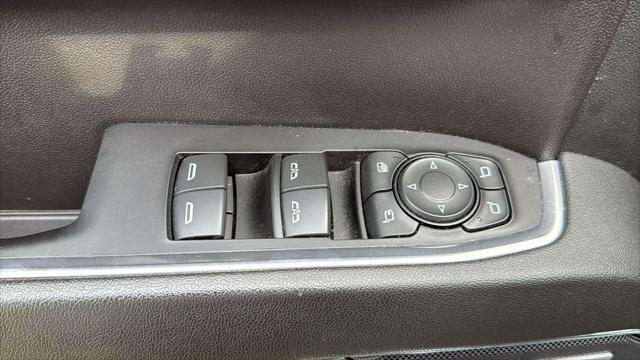 2023 GMC Sierra 1500 4WD Crew Cab Short Box SLT