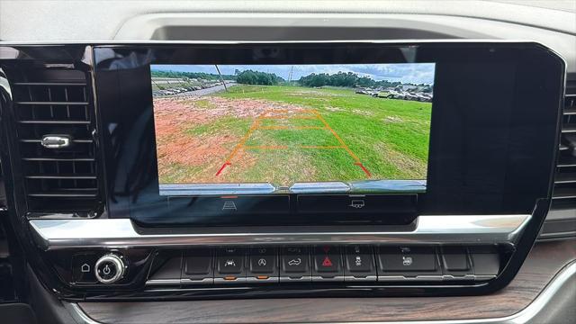 2023 GMC Sierra 1500 4WD Crew Cab Short Box SLT