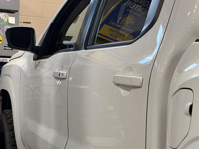2022 Nissan Frontier Crew Cab SV 4x4